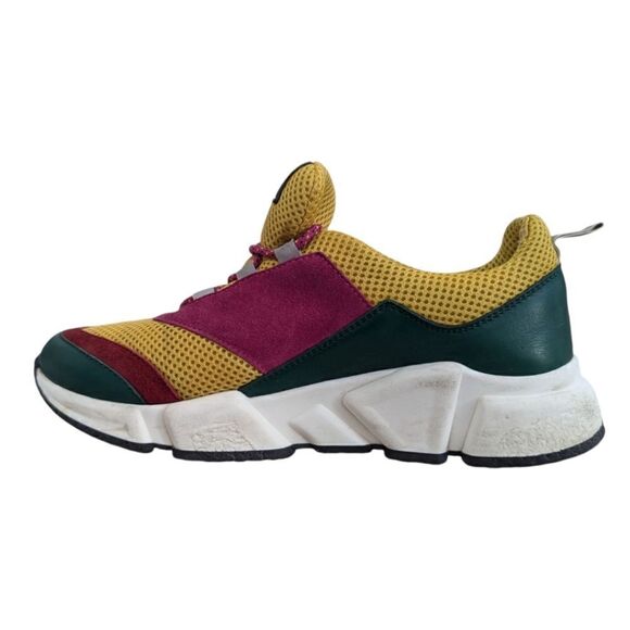 RARE Weekend MaxMara Womens 6.5 Colorful Fashion Sneakers Suede & Mesh Lace Up - Picture 3 of 13